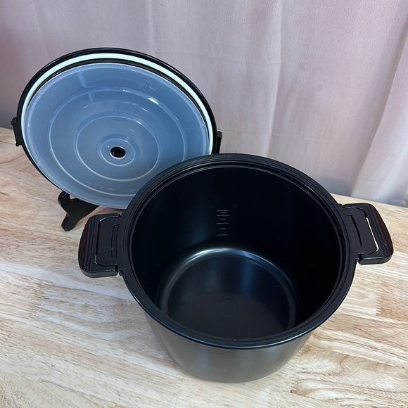 The Pampered Chef Kitchen The Pampered Chef Rice Cooker Plus Black